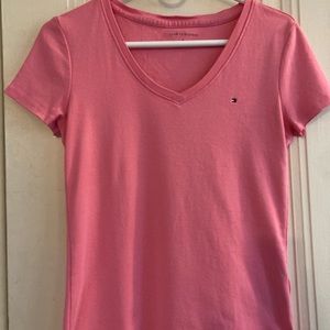 Tommy Hilfigger Ladies V Neck T Shirt Size M
